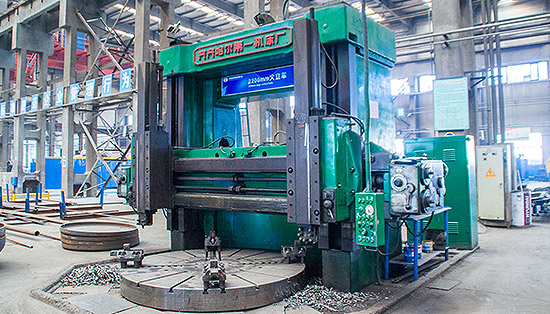 electric-opening autoclave2.jpg